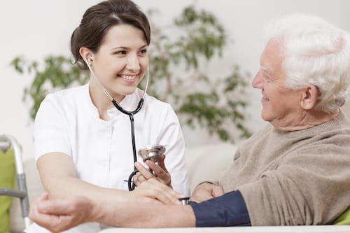 Qualities and Qualifications of a Home Health Aide